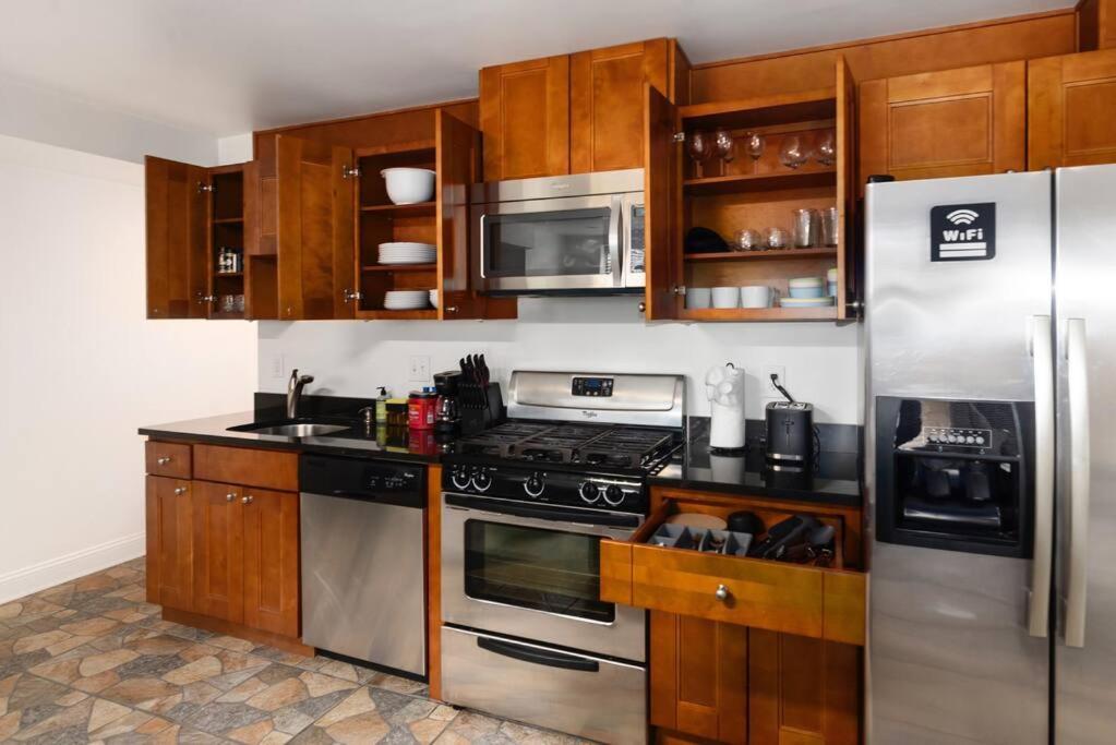 Upscale 2Br Apartment With Patio Washington Dış mekan fotoğraf