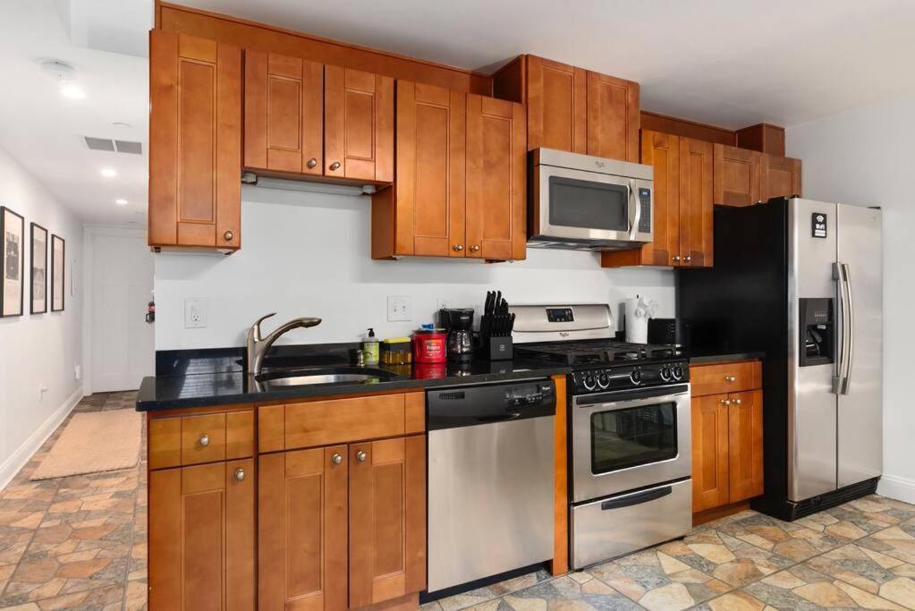 Upscale 2Br Apartment With Patio Washington Dış mekan fotoğraf